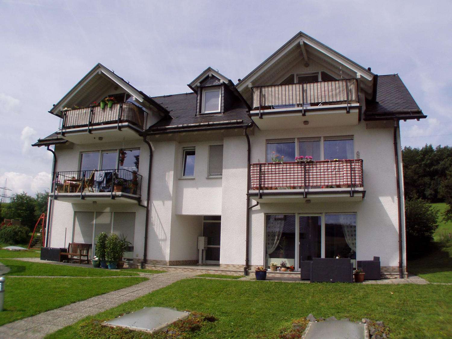 Thumbnail-Wohnung zum Mieten in Siegen 880,00 € 160 m²