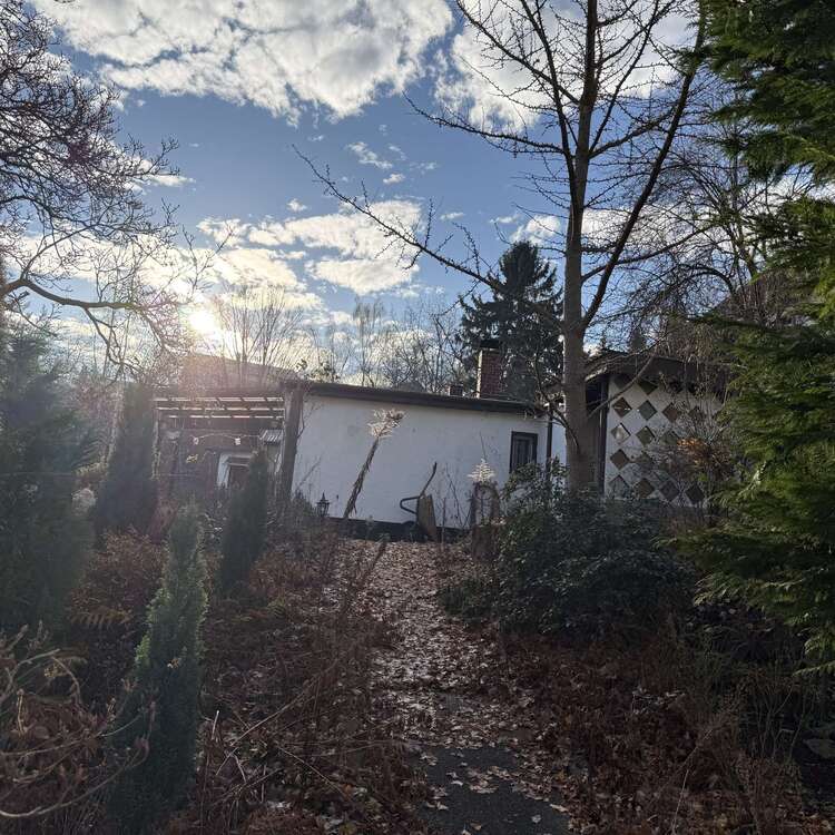 Thumbnail-Grundstück zu verkaufen in Dresden 395.000,00 € 3000 m²