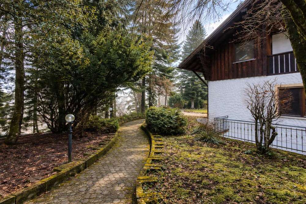 Thumbnail-Haus zum Kaufen in Tettnang Holzhäusern 1.080.000,00 € 351.97 m²