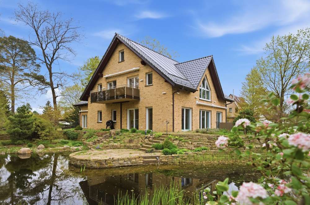 Thumbnail-Haus zum Kaufen in Falkensee 1.750.000,00 € 281.16 m²