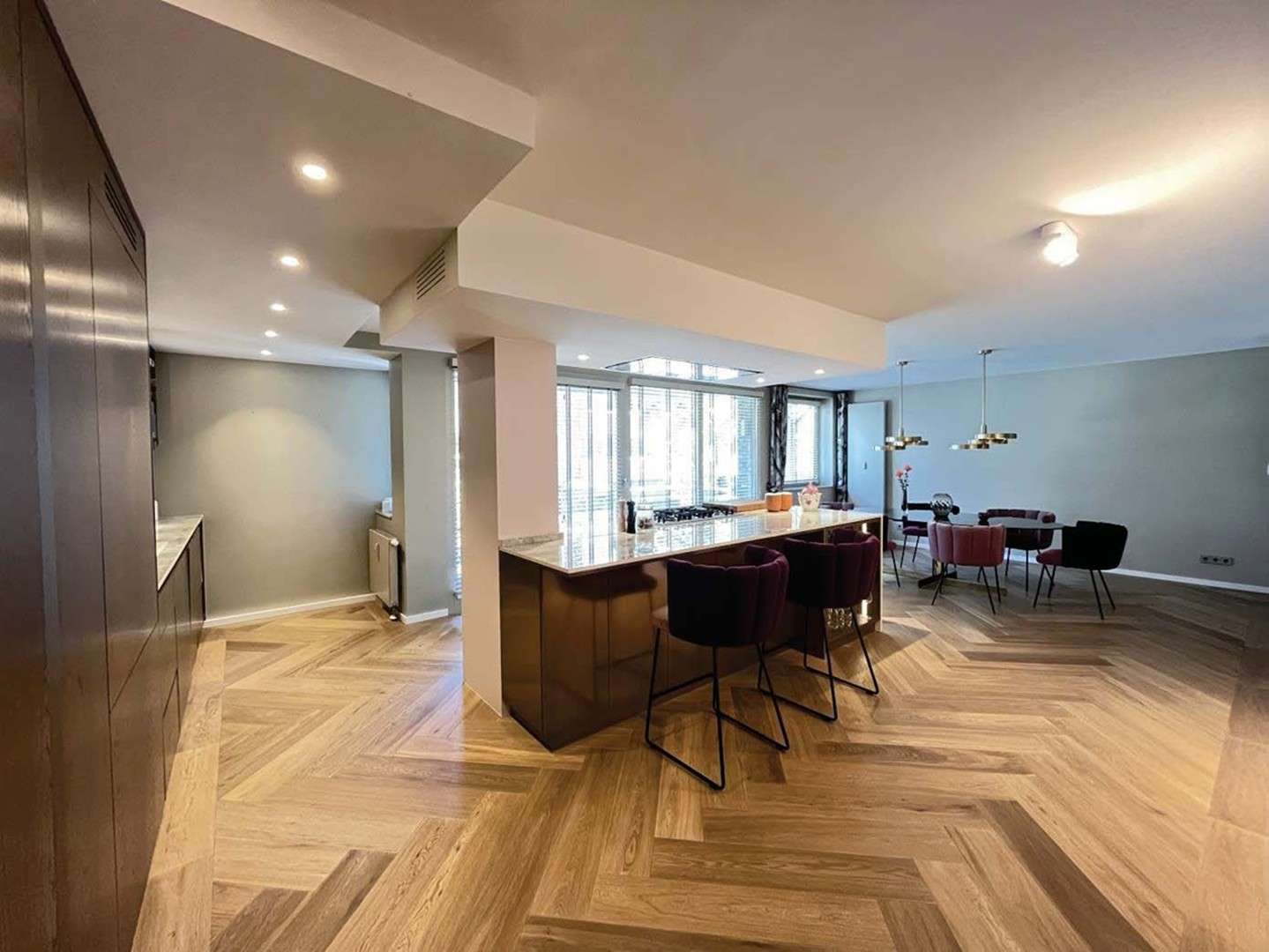 Thumbnail-Wohnung zum Mieten in Düsseldorf 3.850,00 € 178 m²