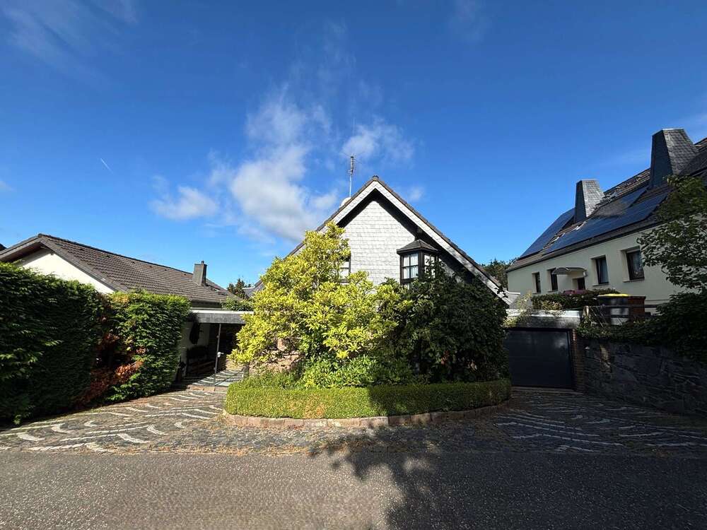 Thumbnail-Haus zum Kaufen in Bad Münstereifel-Eicherscheid 429.000,00 € 170 m²