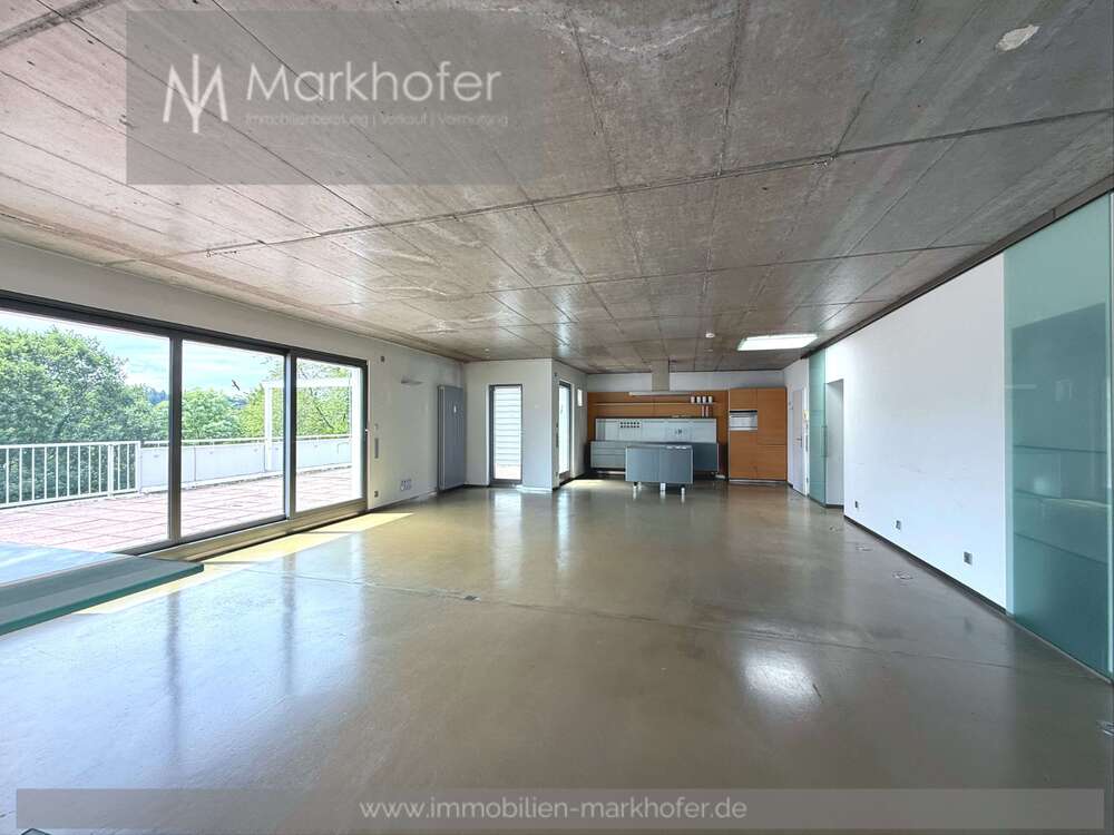 Thumbnail-Wohnung zum Kaufen in Saarbrücken 799.000,00 € 230 m²