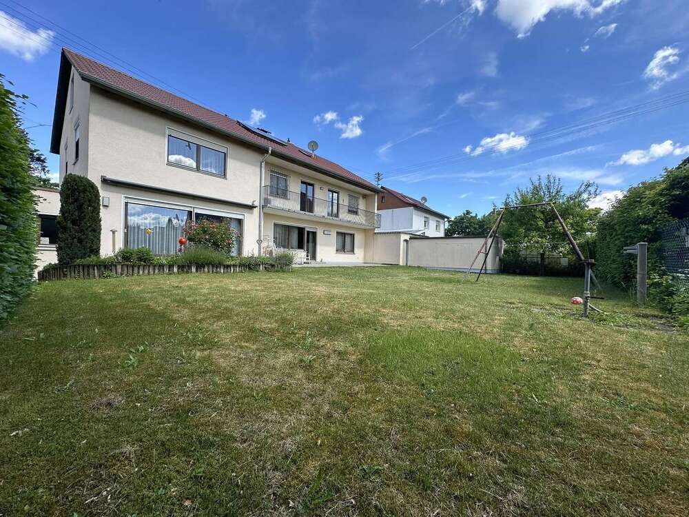 Thumbnail-Haus zum Kaufen in Augsburg 940.000,00 € 220 m²