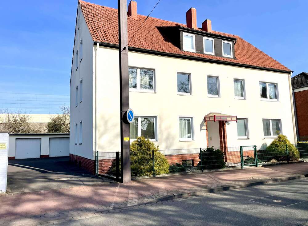 Thumbnail-Haus zum Kaufen in Laatzen 735.000,00 € 341 m²