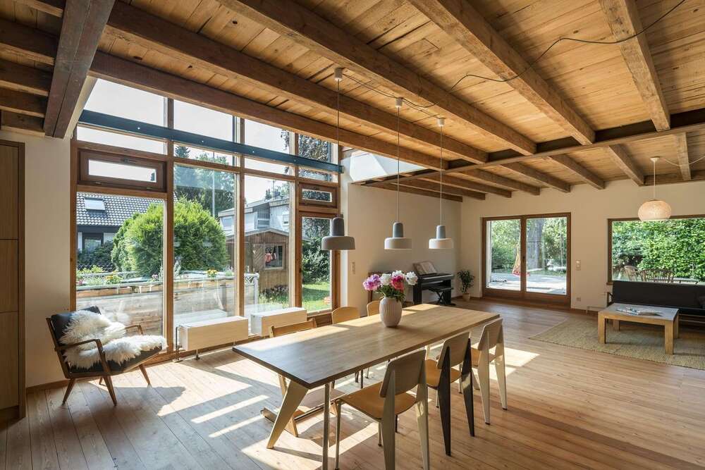 Thumbnail-Haus zum Kaufen in Dreieich 1.350.000,00 € 335 m²