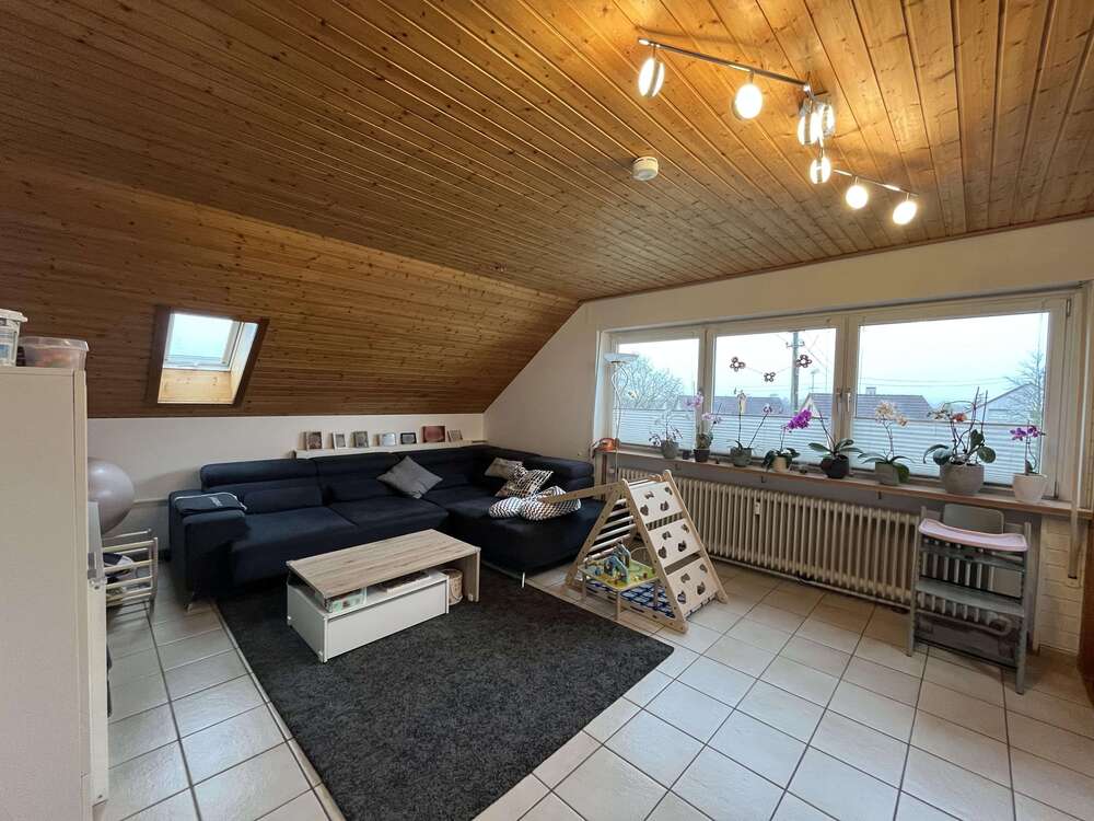 Thumbnail-Wohnung zum Mieten in Altdorf 950,00 € 98 m²