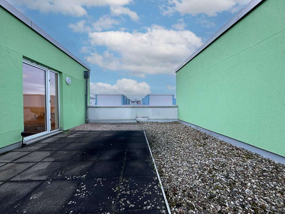 Thumbnail-Wohnung zum Kaufen in Saarbrücken 134.000,00 € 70 m²