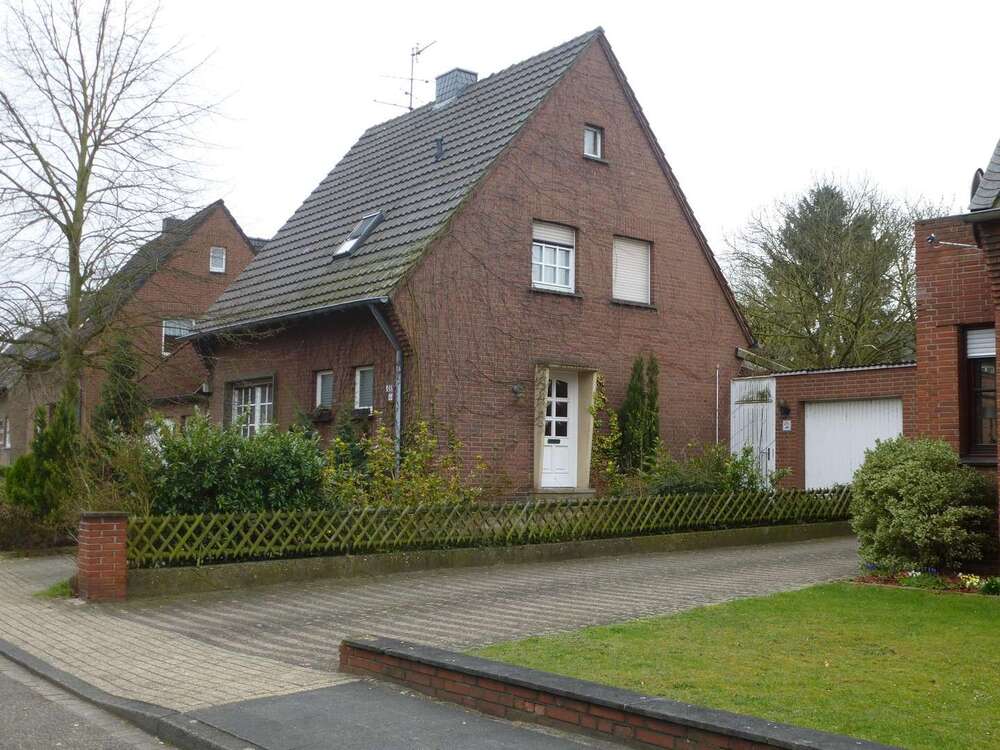 Thumbnail-Haus zum Mieten in Rheurdt 1.440,00 € 160 m²