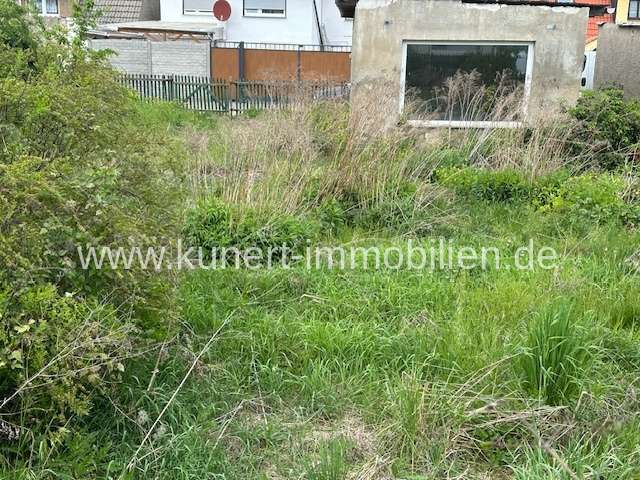 Thumbnail-Grundstück in Halle (Saale) 110.000,00 € 360 m²