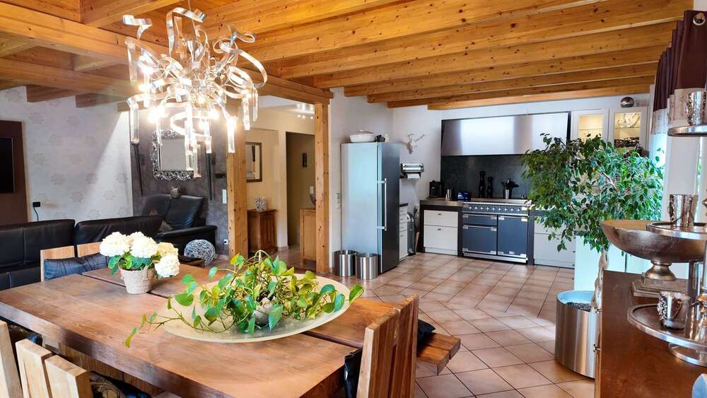 Thumbnail-Wohnung zum Kaufen in Rheinberg-Wallach 395.000,00 € 166 m²