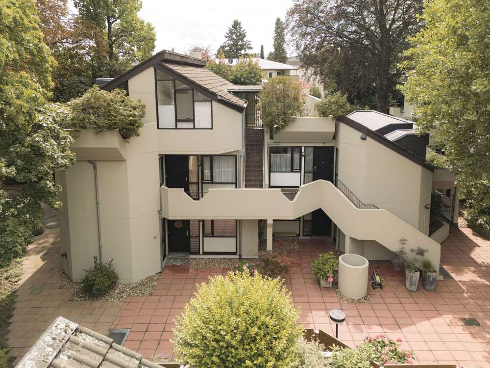 Thumbnail-Wohnung zum Kaufen in Aachen 379.000,00 € 118 m²