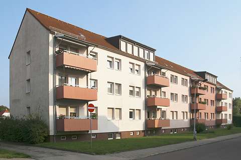 Thumbnail-Wohnung zum Mieten in Dessau-Roßlau 431,00 € 75.51 m²
