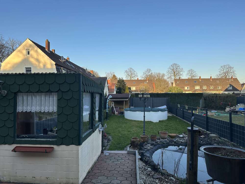 Thumbnail-Haus zum Kaufen in Duisburg 240.000,00 € 89 m²