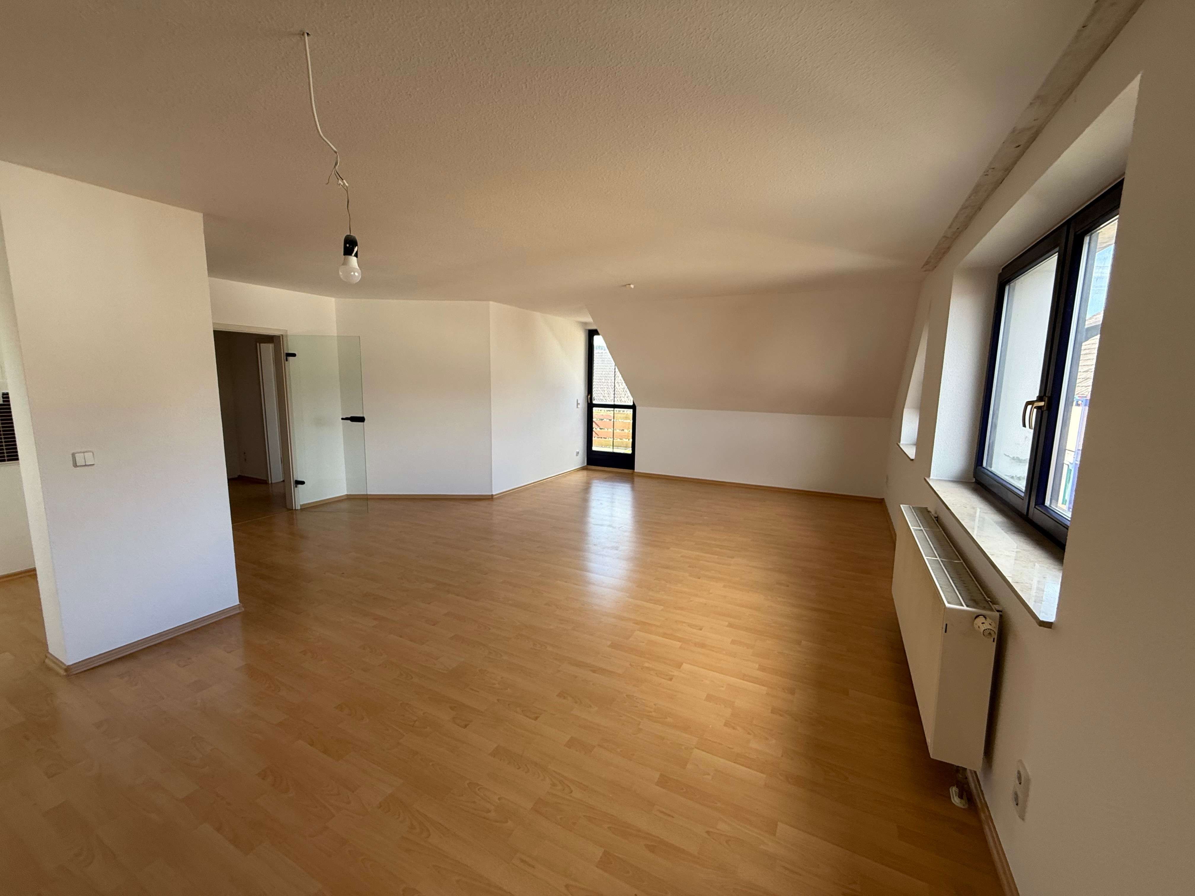 Thumbnail-Wohnung zum Mieten in Zwickau 620,00 € 98.74 m²