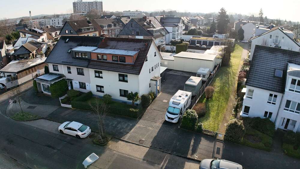 Thumbnail-Haus zum Kaufen in Hilden 899.000,00 € 285 m²