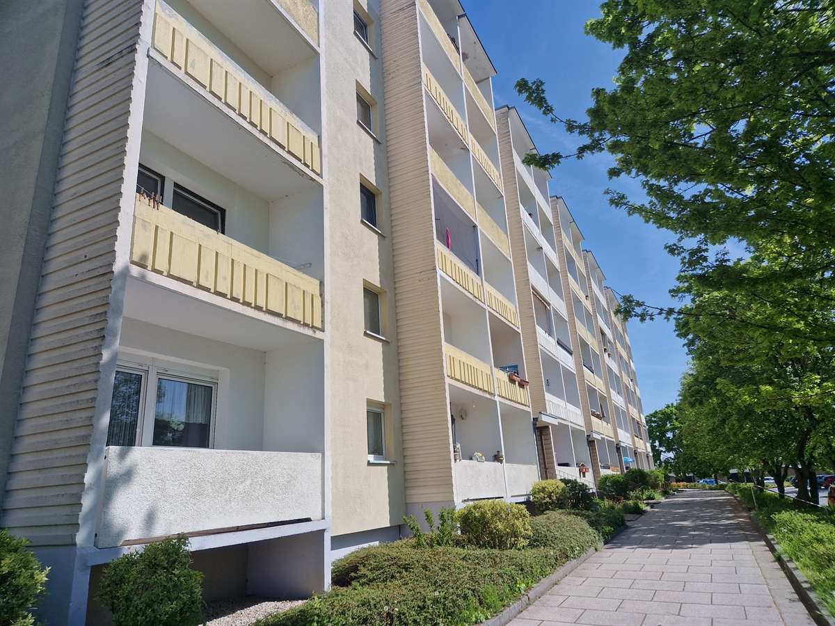 Thumbnail-Wohnung zum Mieten in Glauchau 255,00 € 40.15 m²