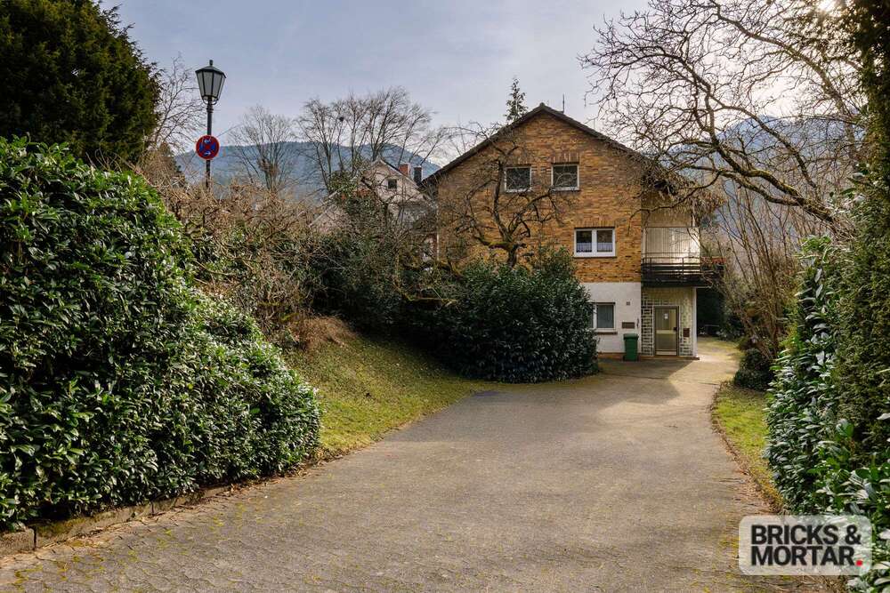 Thumbnail-Haus zum Kaufen in Badenweiler 920.000,00 € 277 m²