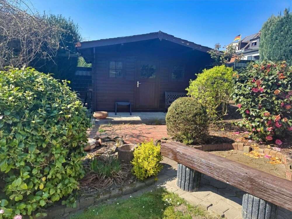 Thumbnail-Haus zum Kaufen in Oberhausen 599.500,00 € 282 m²