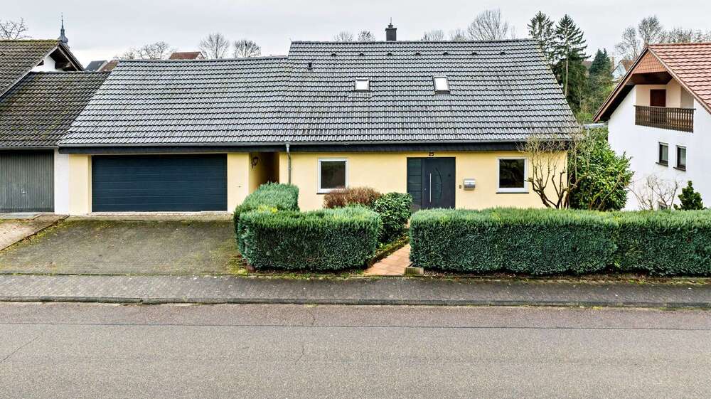 Thumbnail-Haus zum Kaufen in Angelbachtal Eichtersheim 499.000,00 € 167 m²