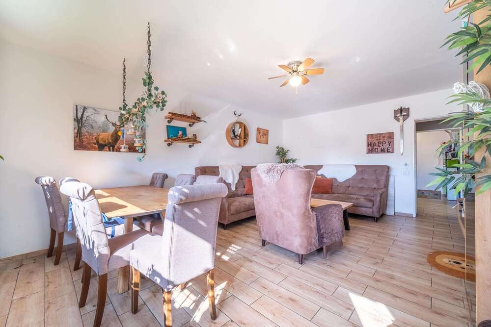 Thumbnail-Wohnung zum Kaufen in Bad Dürrheim 195.100,00 € 72.67 m²