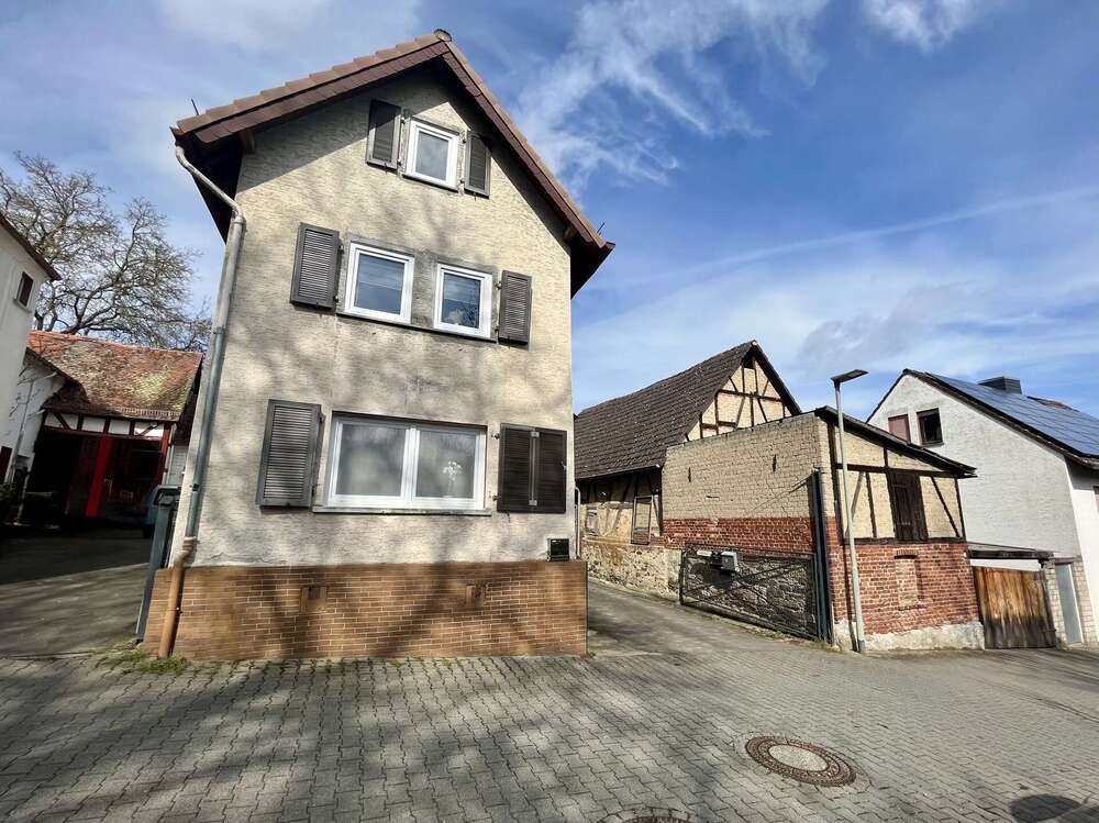 Thumbnail-Wohnung zum Kaufen in Butzbach 324.000,00 € 187.1 m²