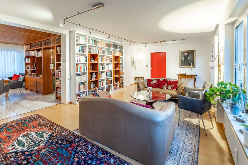 Thumbnail-Haus zum Kaufen in Vaihingen Enz 615.000,00 € 291.68 m²