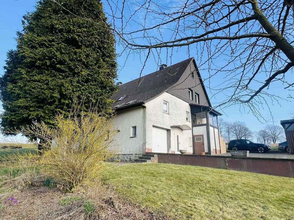 Thumbnail-Haus zum Kaufen in Dörentrup Sibbentrup 159.000,00 € 230 m²