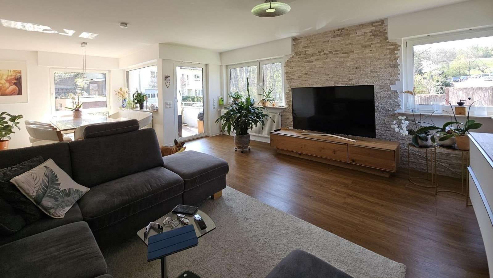 Thumbnail-Wohnung zum Kaufen in Esslingen 395.000,00 € 88 m²