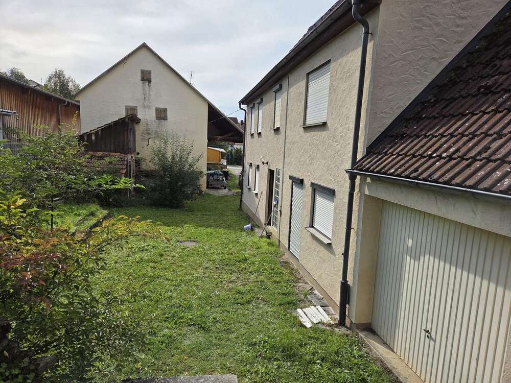 Thumbnail-Haus zum Kaufen in Niederstetten 109.000,00 € 150 m²