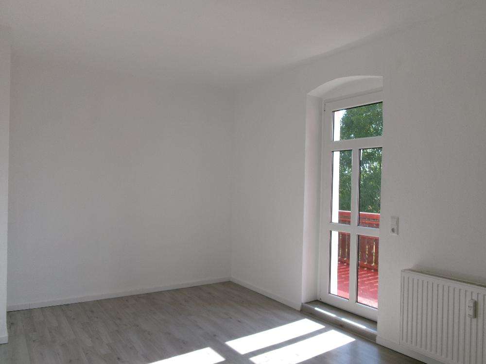 Thumbnail-Wohnung zum Mieten in OelsnitzErzgebirge 462,00 € 77 m²