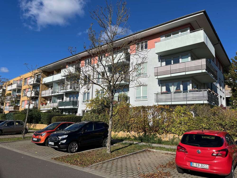 Thumbnail-Wohnung zum Kaufen in Falkensee 379.000,00 € 123.73 m²