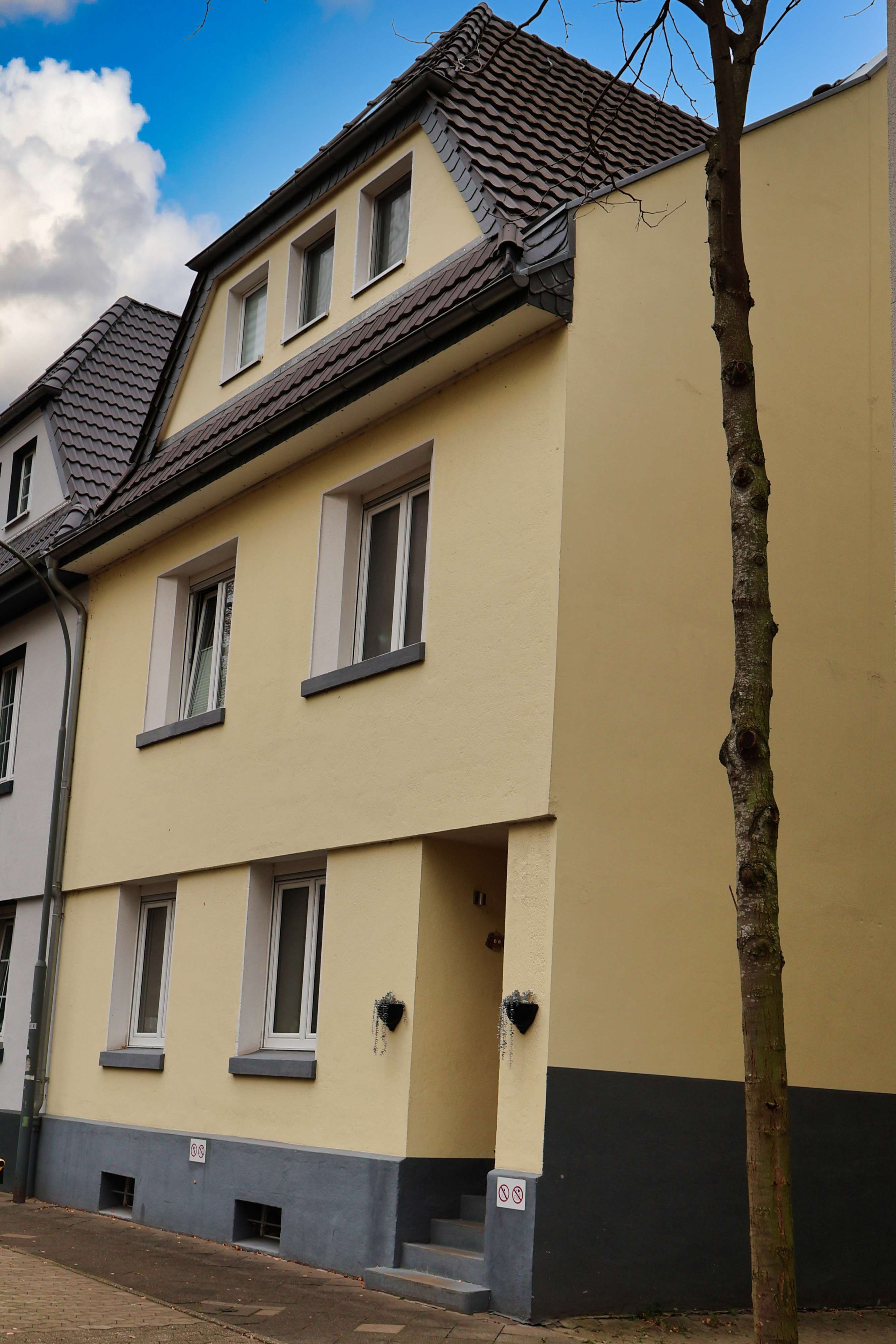 Thumbnail-Haus zum Kaufen in Ratingen 860.000,00 € 230 m²