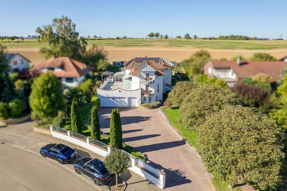 Thumbnail-Haus zum Kaufen in Eppingen 1.879.000,00 € 408 m²