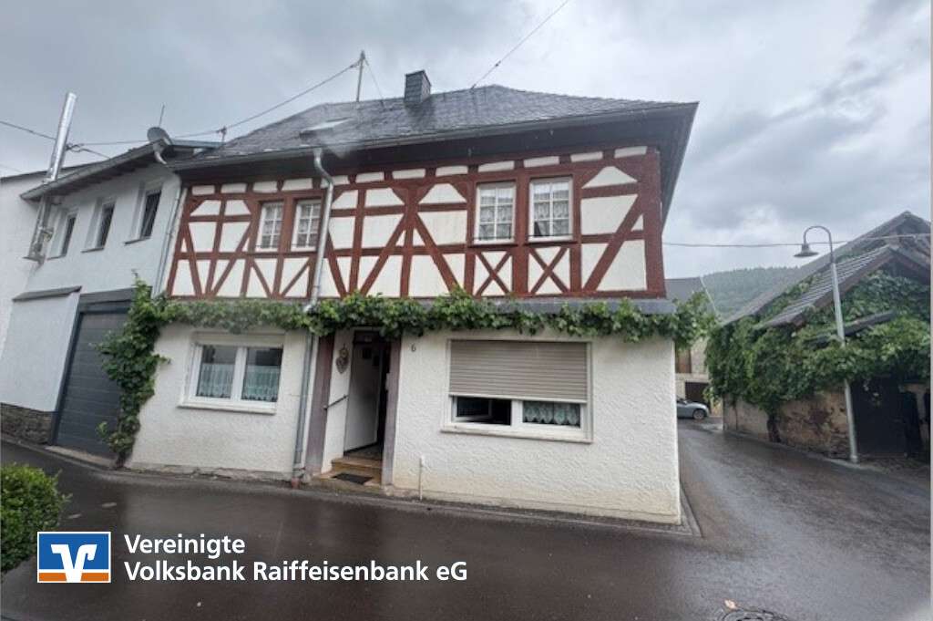 Thumbnail-Haus zum Kaufen in Veldenz 105.000,00 € 90 m²