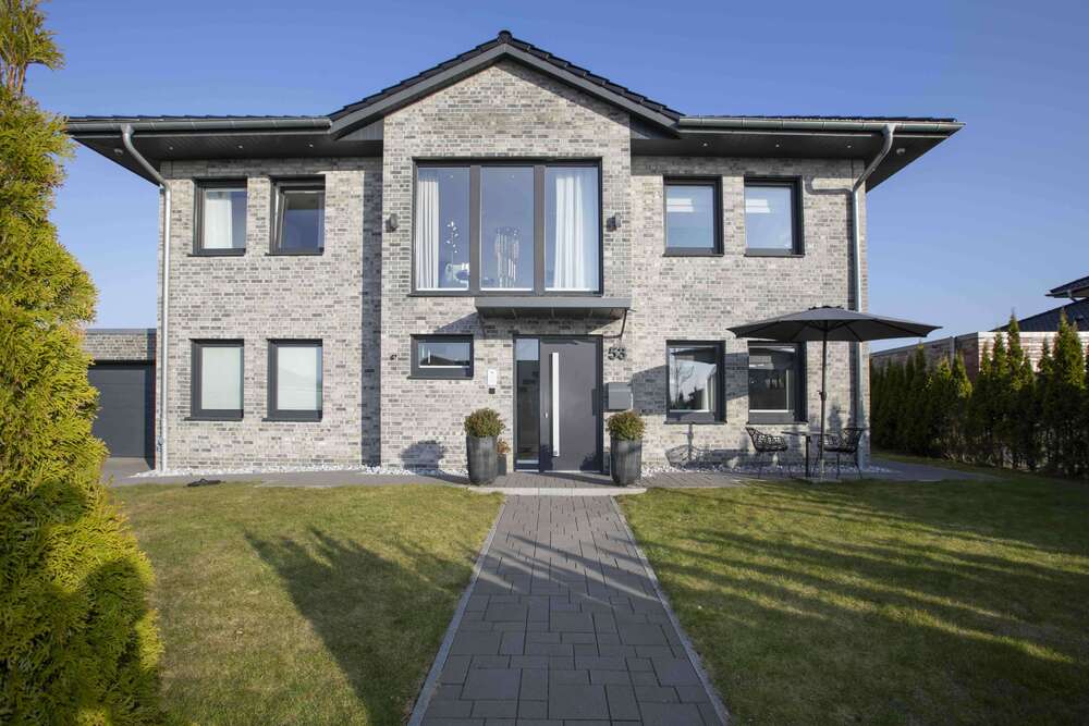 Thumbnail-Haus zum Kaufen in Harrislee 1.200.000,00 € 240 m²