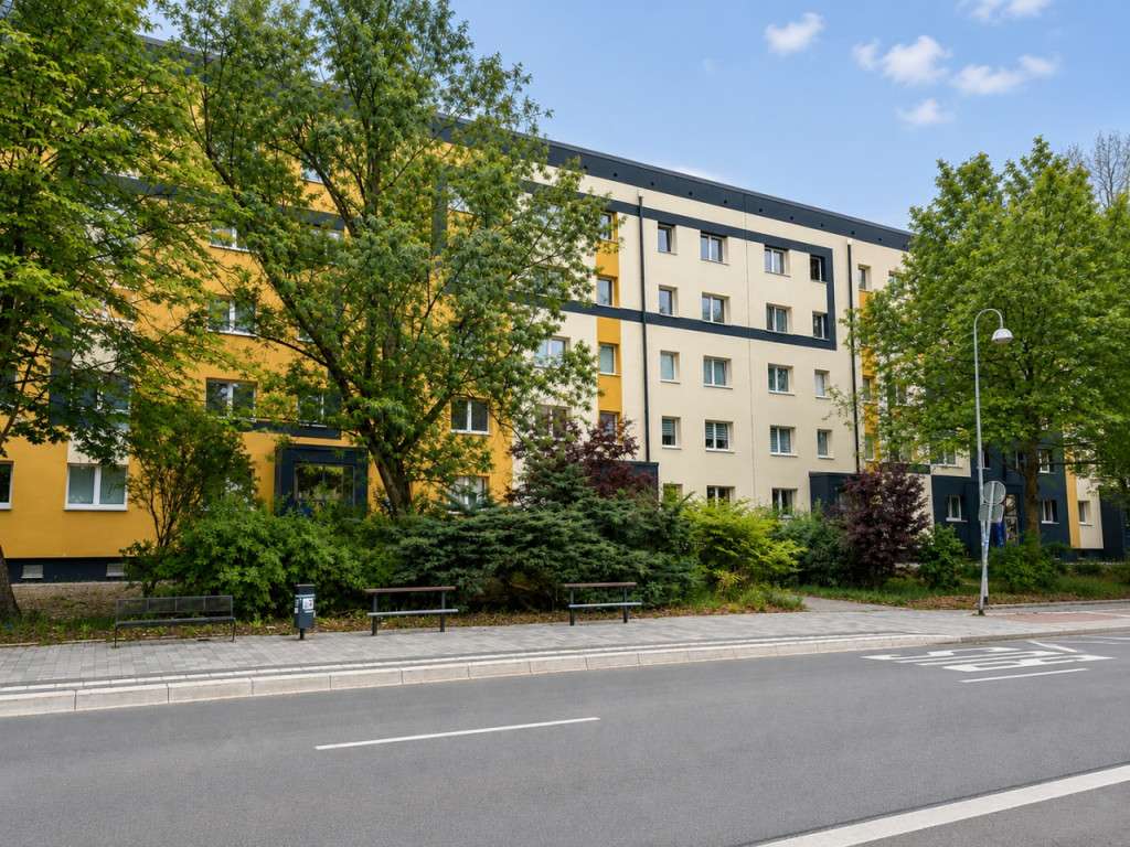 Thumbnail-Wohnung zum Mieten in Wolmirstedt 471,50 € 65.93 m²