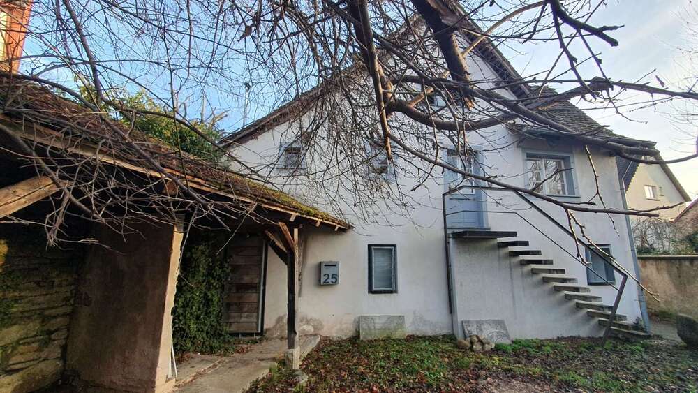 Thumbnail-Haus zum Kaufen in Kandern 155.000,00 € 137.2 m²