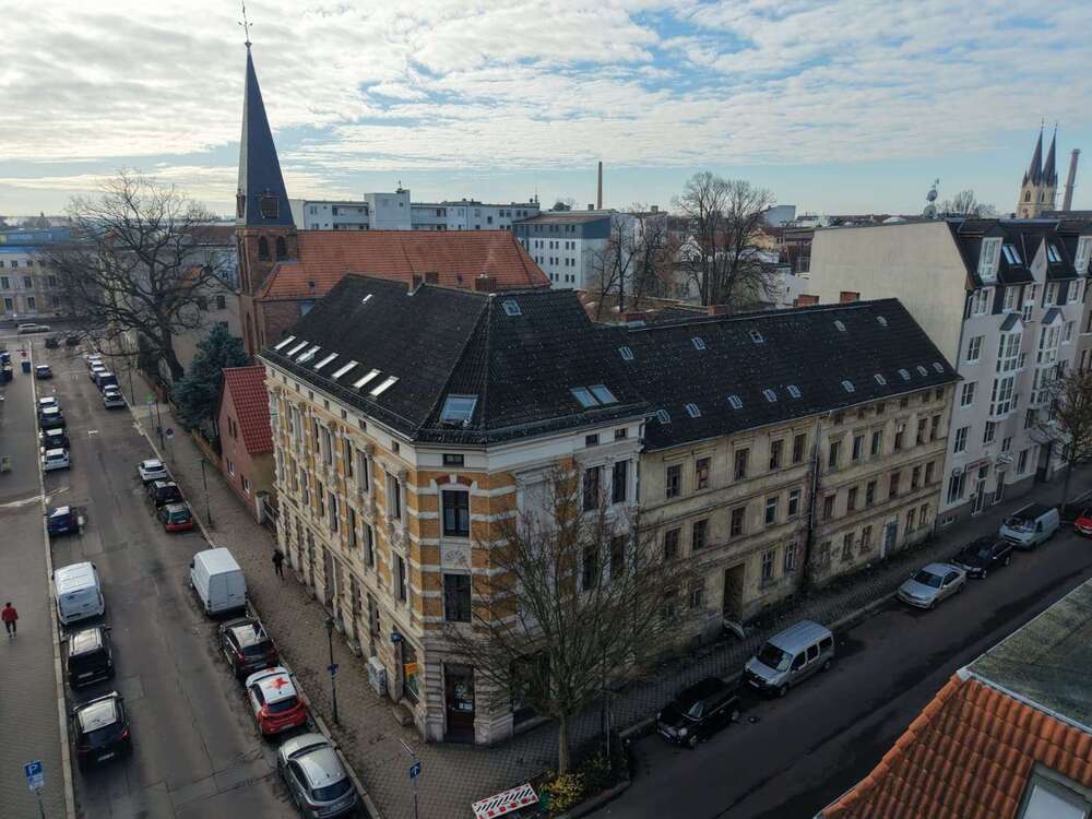 Thumbnail-Haus zum Kaufen in Magdeburg 349.000,00 € 609 m²