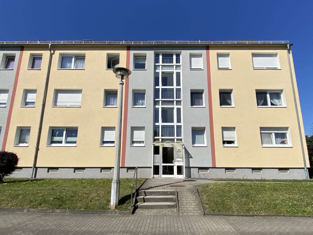 Thumbnail-Wohnung zum Kaufen in Riesa 80.000,00 € 76 m²
