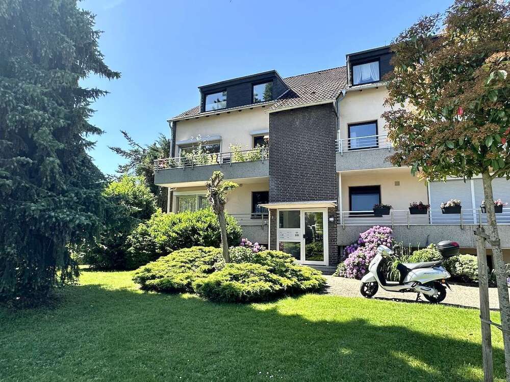 Thumbnail-Wohnung zum Kaufen in Neuss 249.000,00 € 77.02 m²