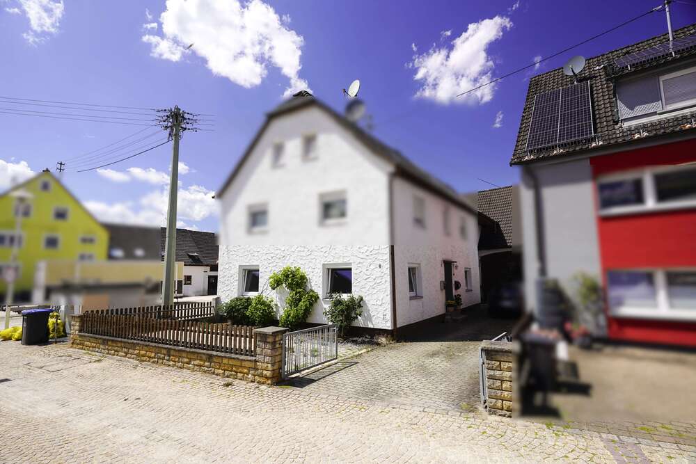 Thumbnail-Wohnung zum Kaufen in Gerstetten 146.000,00 € 65 m²