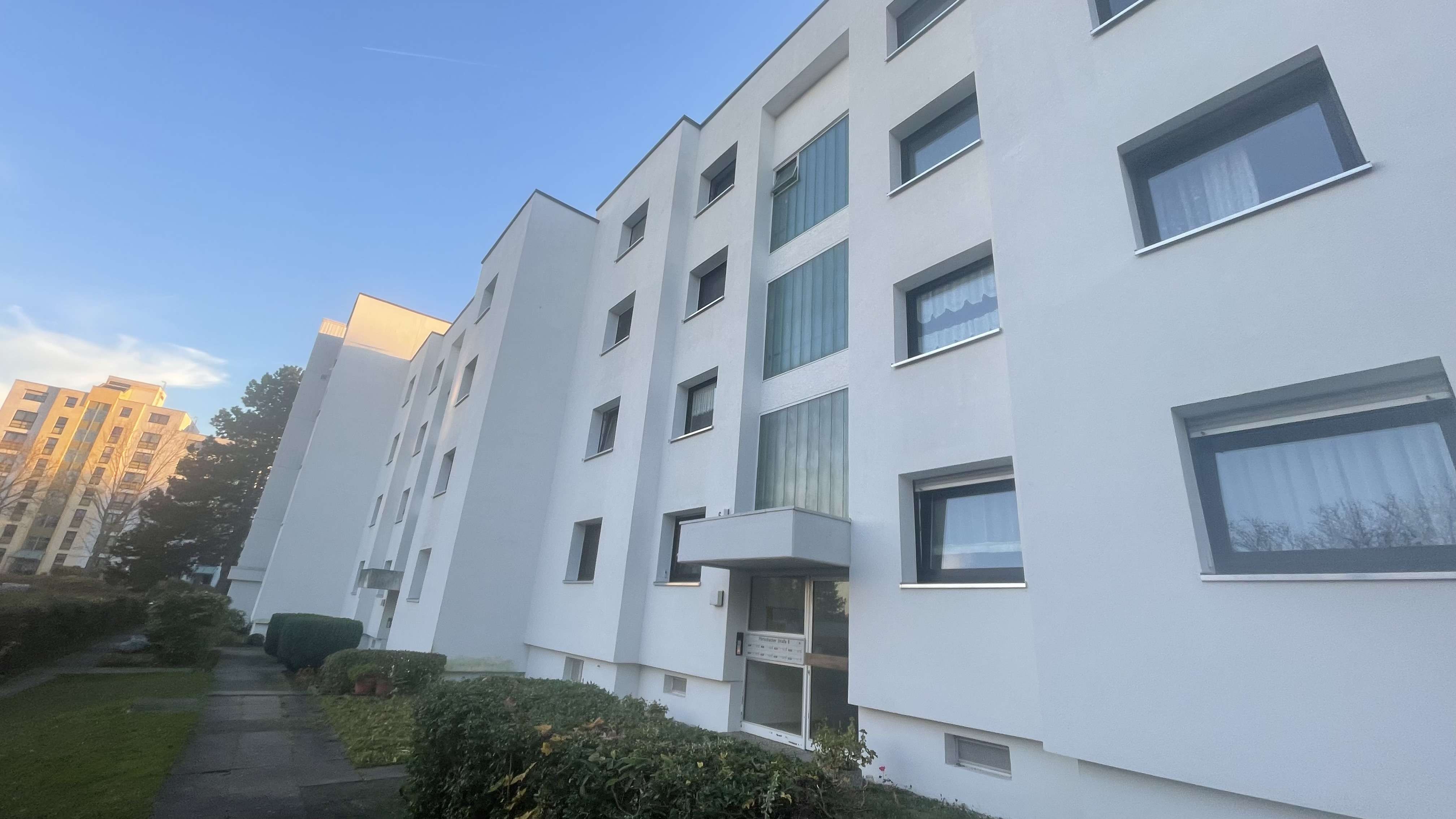 Thumbnail-Wohnung zum Kaufen in Wiesbaden 239.500,00 € 76 m²