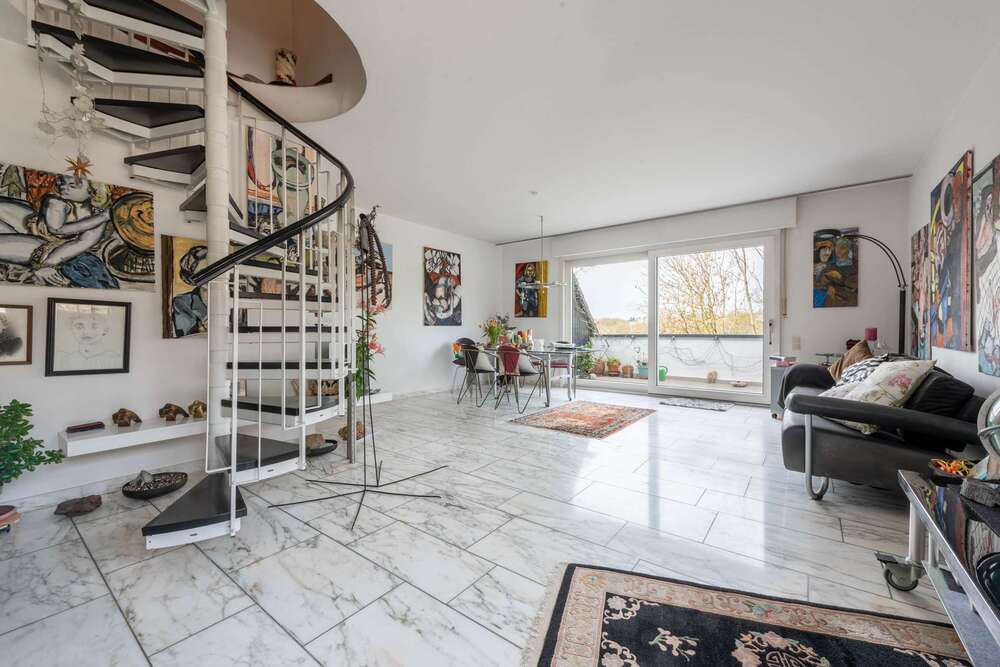 Thumbnail-Wohnung zum Kaufen in Essen Bergerhausen 199.000,00 € 83 m²