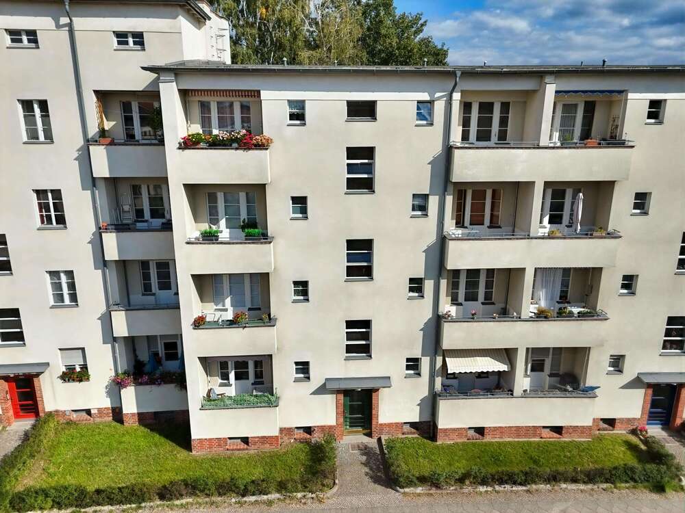 Thumbnail-Wohnung zum Kaufen in Berlin 199.000,00 € 55.6 m²