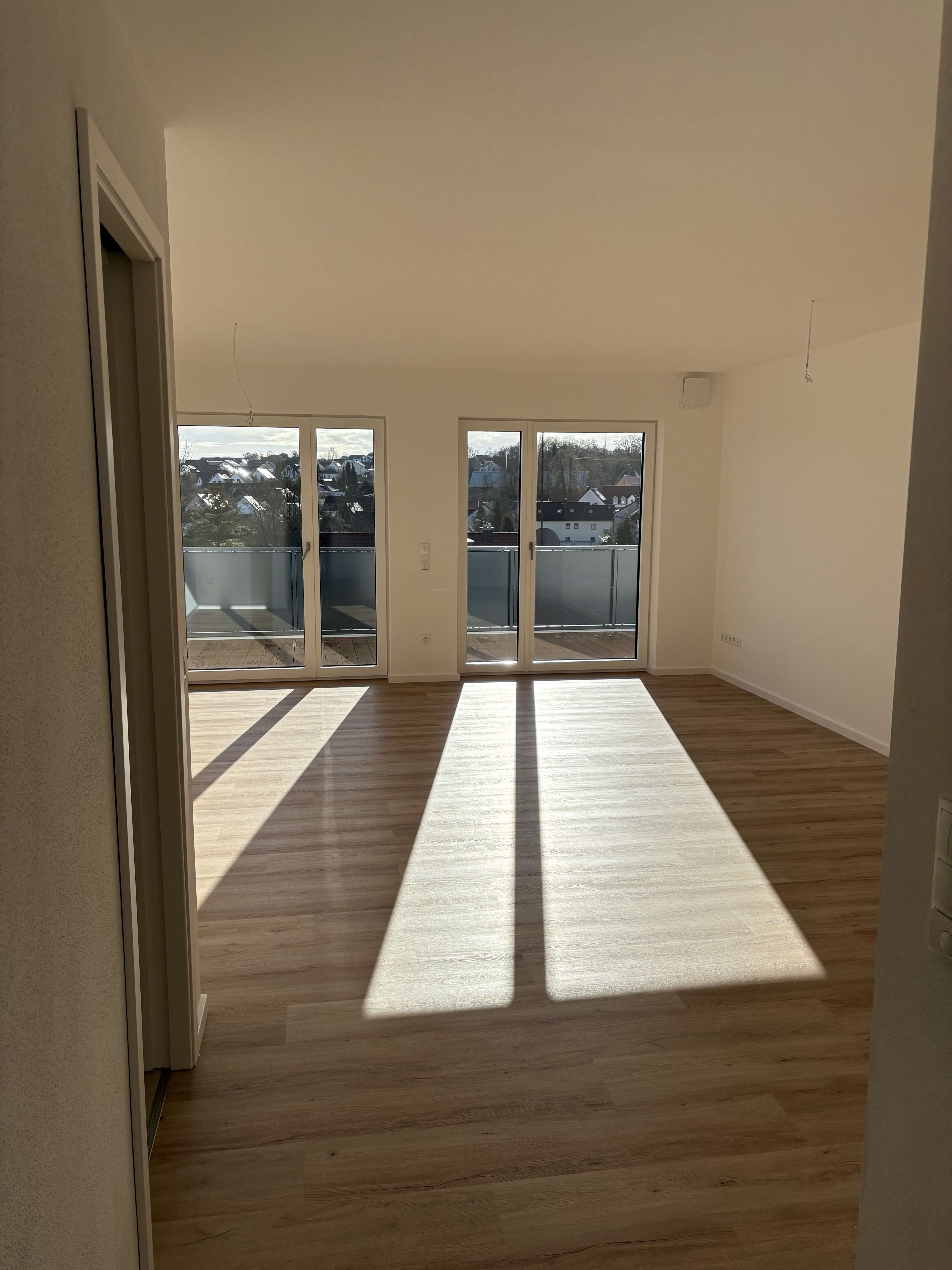Thumbnail-Wohnung zum Mieten in Pfeffenhausen 1.525,00 € 113 m²