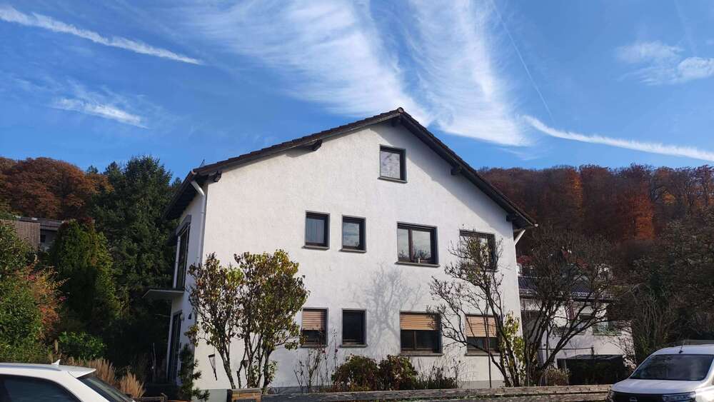 Thumbnail-Haus zum Kaufen in Hofheim-Lorsbach 450.000,00 € 180 m²