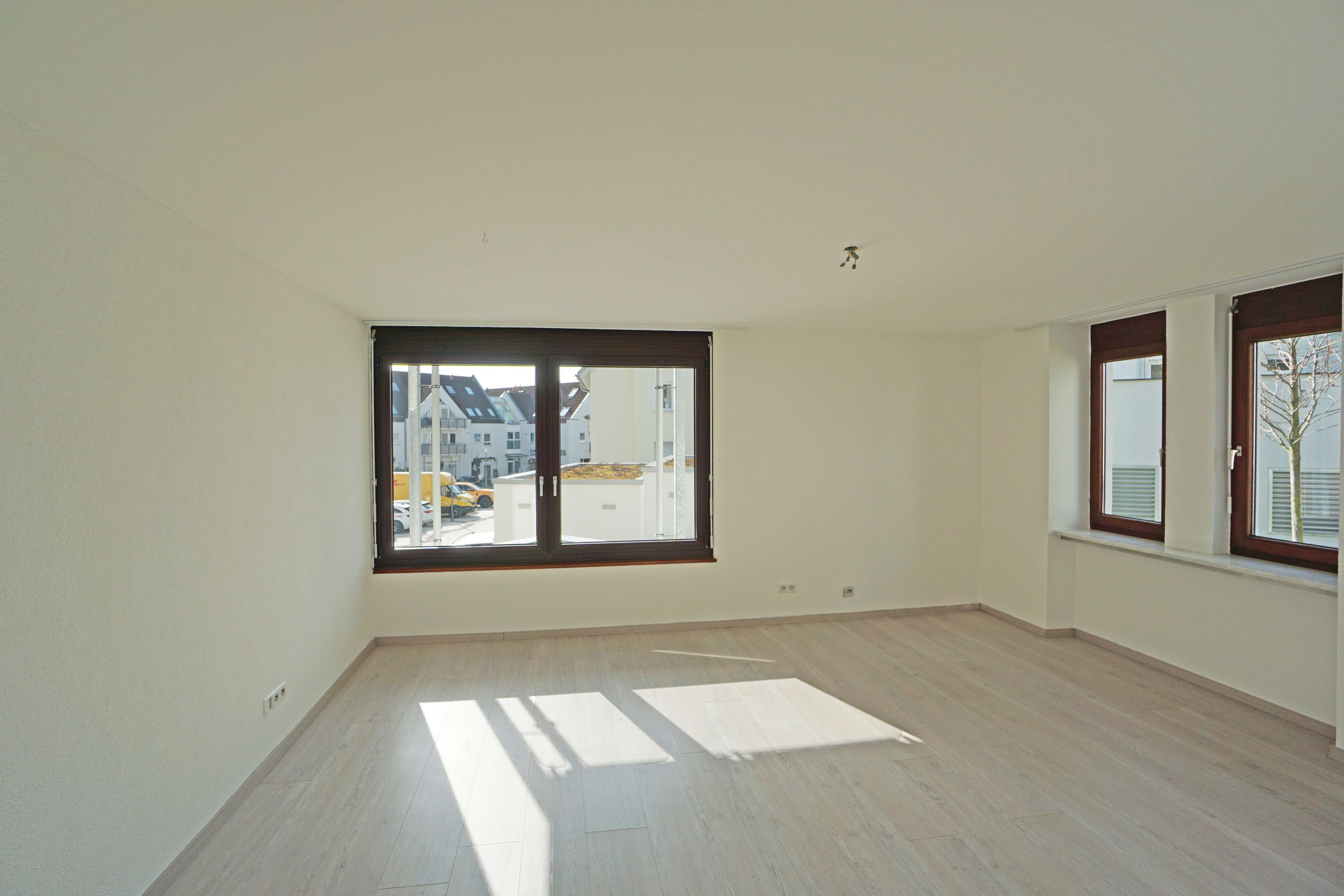 Thumbnail-Wohnung zum Kaufen in Grafenberg 240.000,00 € 73 m²