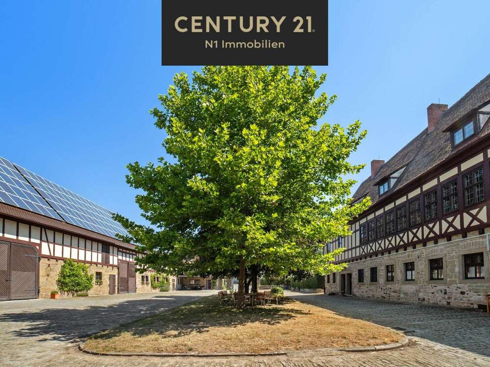 Thumbnail-Haus zum Kaufen in Neustadt an der Aisch 7.750.000,00 € 1200 m²