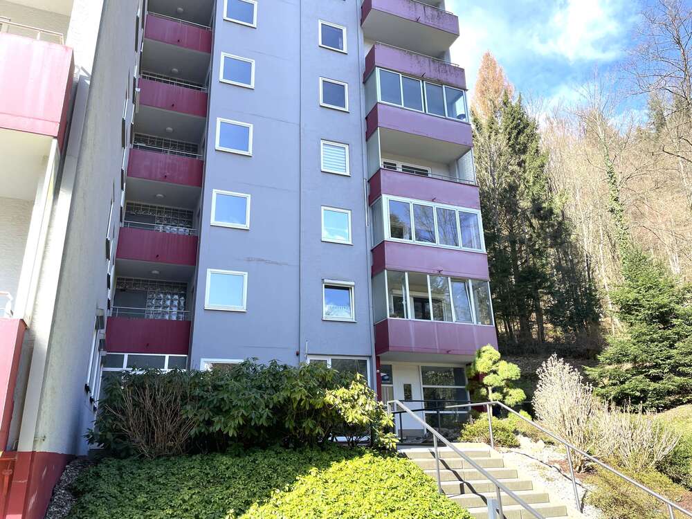 Thumbnail-Wohnung zum Kaufen in Bad Herrenalb 149.000,00 € 91.15 m²